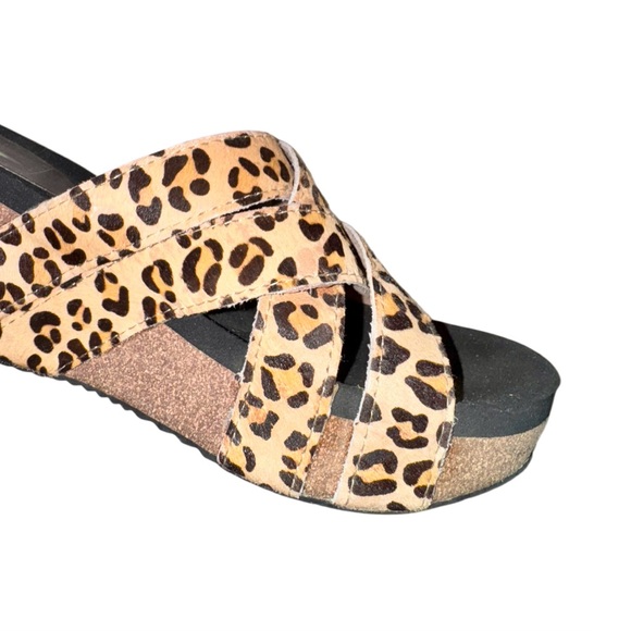 VERY VOLATILE Mayfield Leopard
wedges women’s shoes size 9 - Picture 7 of 17